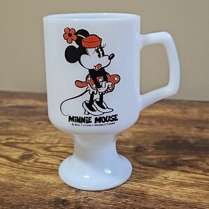 Anchor Hocking Disney Minnie Mouse Vintage Milk White Pedestal Glass Mug